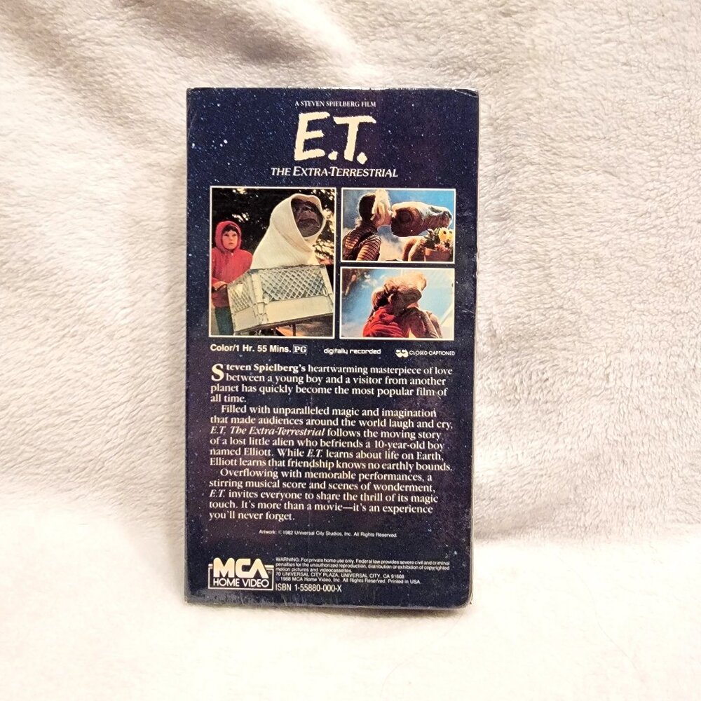 Vintage ET VHS Movie still sealed - Picture 2 of 4
